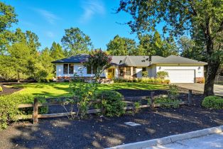 Single Family Residence, 246 Zinfandel Rd, Healdsburg, CA  Healdsburg, CA 95448
