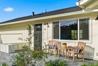 Single Family Residence, 4 George Ter, Petaluma, CA  Petaluma, CA 94952