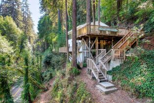 Single Family Residence, 21684 Starrett Hill Dr, Russian River, CA  Russian River, CA 95462