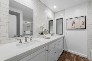 Condominium,  Deer Hollow drive, Napa, CA 94558 - 11