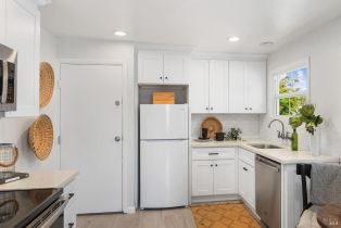 Single Family Residence,  Adrian street, Napa, CA 94559 - 11