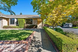 Single Family Residence,  Charlson way, Napa, CA 94558 - 3