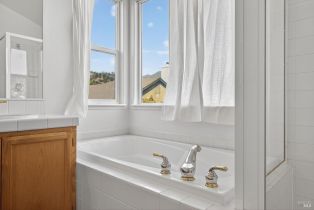 Single Family Residence,  El Encanto way, Santa Rosa, CA 95409 - 24