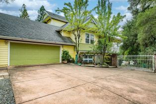 Single Family Residence, Heidi lane, Cloverdale, CA 95425 - 5