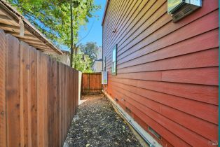 Single Family Residence,  Kingwood street, Santa Rosa, CA 95401 - 27