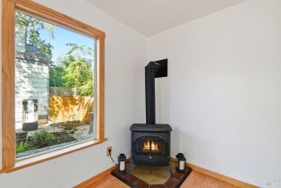 Single Family Residence,  Kingwood street, Santa Rosa, CA 95401 - 10