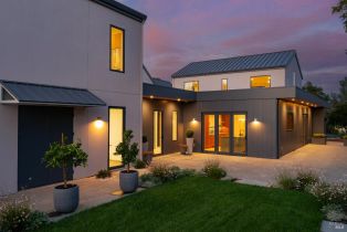 Single Family Residence,  Grove street, Healdsburg, CA 95448 - 2