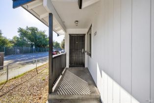 Single Family Residence,  Hendley street, Santa Rosa, CA 95404 - 4