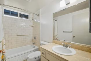 Single Family Residence,  Green Field circle, Santa Rosa, CA 95409 - 12