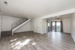 Townhouse, Gate way, Santa Rosa, CA 95401 - 4