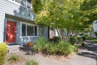 Townhouse, Gate way, Santa Rosa, CA 95401 - 34