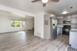 Townhouse, Gate way, Santa Rosa, CA 95401 - 9