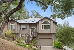 Single Family Residence, 9400 Chalk Hill Rd, Healdsburg, CA  Healdsburg, CA 95448