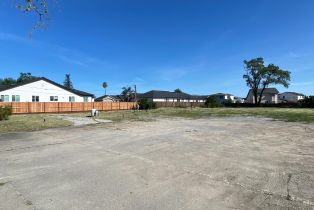 Land, 2016 Dennis Ln, Santa Rosa, CA  Santa Rosa, CA 95403