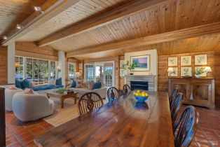 Single Family Residence,  Warrington road, Santa Rosa, CA 95404 - 7