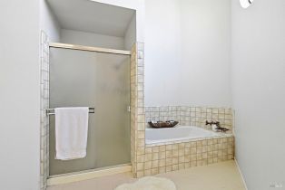 Condominium,  Mission boulevard, Santa Rosa, CA 95409 - 18