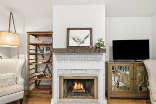 Condominium,  Mission boulevard, Santa Rosa, CA 95409 - 5