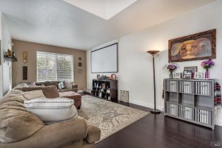 Single Family Residence,  Oakfield lane, Windsor, CA 95492 - 6