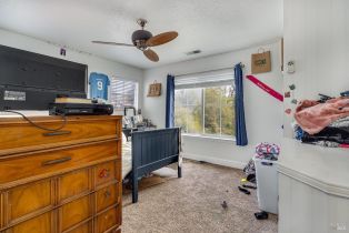 Single Family Residence,  Oakfield lane, Windsor, CA 95492 - 22