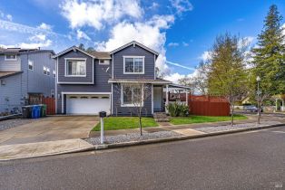 Single Family Residence, 8843 Oakfield Ln, Windsor, CA  Windsor, CA 95492