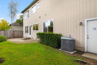 Single Family Residence,  Hansbery way, Santa Rosa, CA 95409 - 39