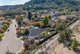 Single Family Residence,  Laurel court, Cloverdale, CA 95425 - 37