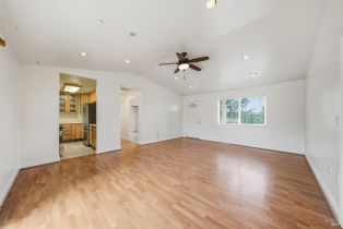 Residential Income, Llano road, Santa Rosa, CA 95407 - 4