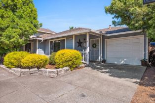 Single Family Residence, 118 Garden Circle Way, Cloverdale, CA  Cloverdale, CA 95425