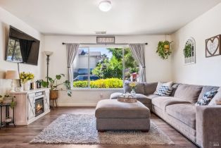 Single Family Residence,  Garden Circle way, Cloverdale, CA 95425 - 6