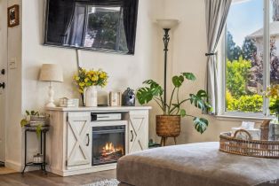 Single Family Residence,  Garden Circle way, Cloverdale, CA 95425 - 8