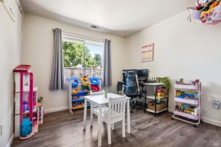 Single Family Residence,  Garden Circle way, Cloverdale, CA 95425 - 9