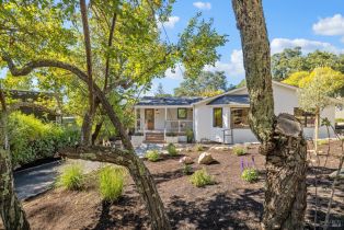 Single Family Residence, 17285 Hillcrest Ave, Sonoma, CA  Sonoma, CA 95476