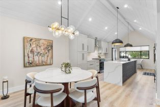 Single Family Residence,  Crofton court, Healdsburg, CA 95448 - 8