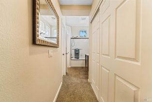 Single Family Residence,  Wooded Glen court, Windsor, CA 95492 - 32