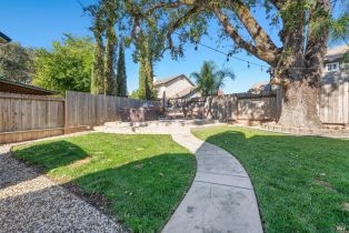 Single Family Residence,  Wooded Glen court, Windsor, CA 95492 - 40