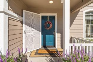 Single Family Residence,  Wooded Glen court, Windsor, CA 95492 - 4