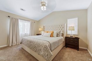 Single Family Residence,  Wooded Glen court, Windsor, CA 95492 - 30