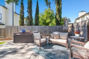 Single Family Residence,  Wooded Glen court, Windsor, CA 95492 - 41