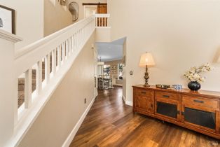 Single Family Residence,  Wooded Glen court, Windsor, CA 95492 - 9