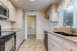 Single Family Residence,  Valley Oaks drive, Santa Rosa, CA 95409 - 8