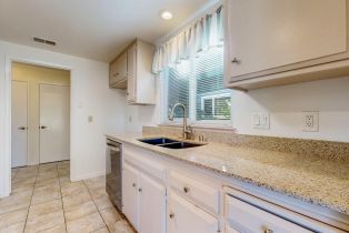 Single Family Residence,  Valley Oaks drive, Santa Rosa, CA 95409 - 9