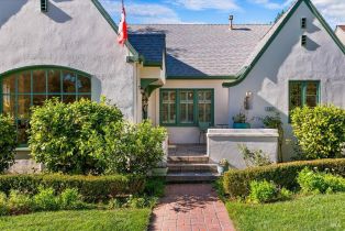 Single Family Residence,  Austin way, Santa Rosa, CA 95404 - 4