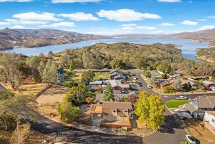 Single Family Residence,  Headlands drive, Napa, CA 94558 - 9