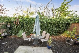 Townhouse,  Pinebrook place, Santa Rosa, CA 95403 - 13