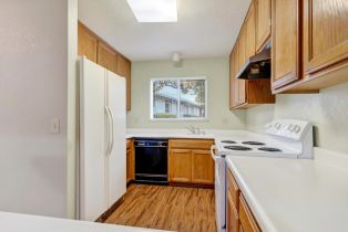 Condominium, Elbridge avenue, Cloverdale, CA 95425 - 14