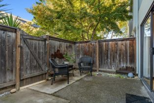 Townhouse, Shelter Creek drive, Napa, CA 94558 - 17