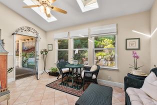 Single Family Residence,  Los Olivos road, Santa Rosa, CA 95404 - 16