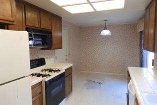 Single Family Residence,  Singing Brook circle, Santa Rosa, CA 95409 - 9