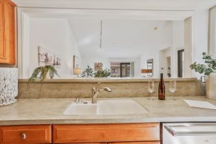Condominium, Fountain Grove circle, Napa, CA 94558 - 4