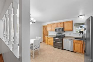 Single Family Residence, Madrid court, Napa, CA 94559 - 10